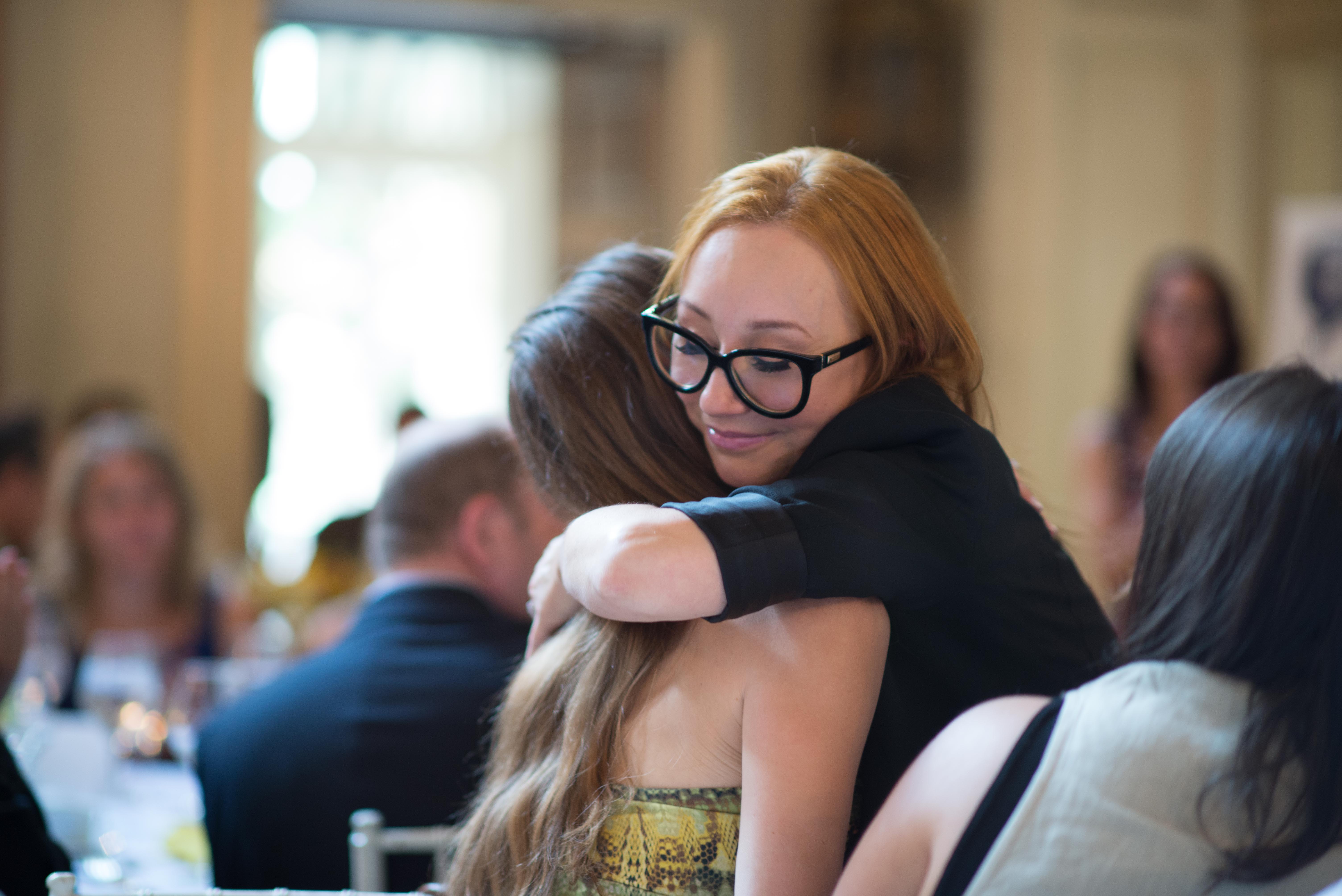 Tori Amos hugs a fan